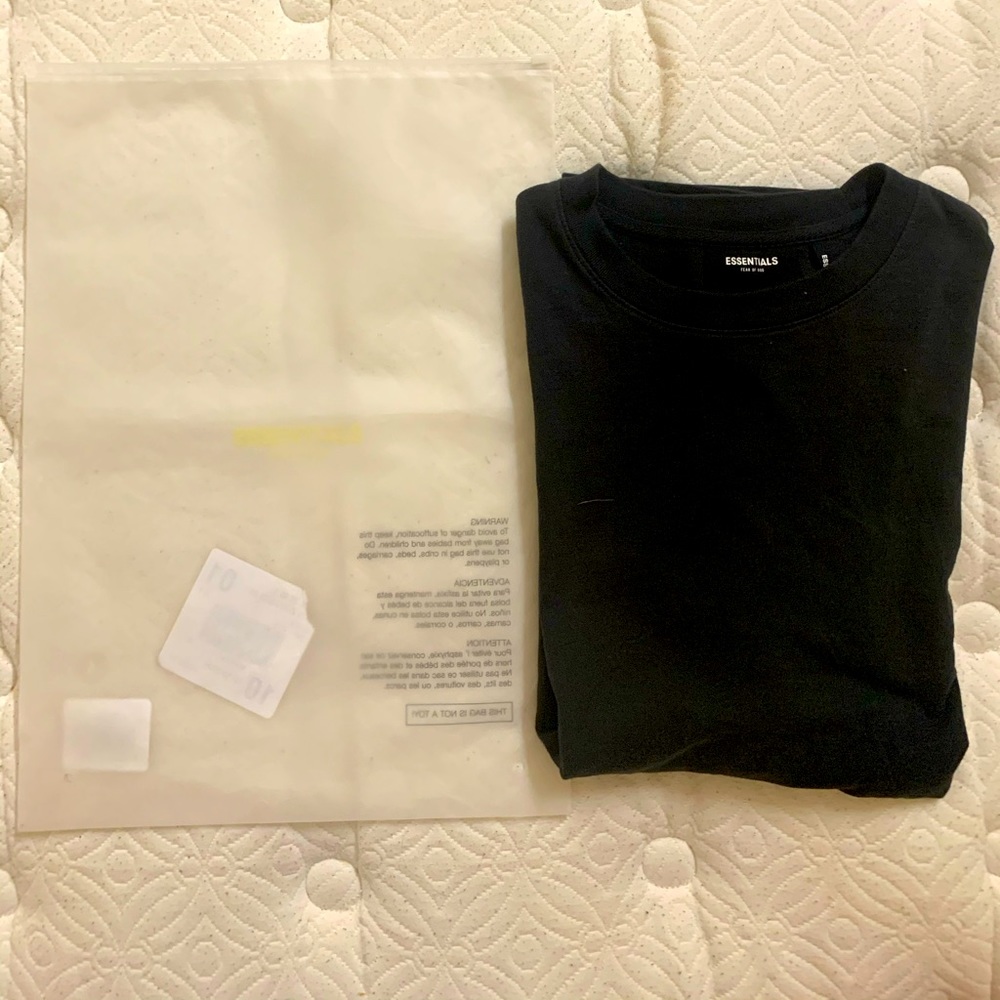 Fear of god Essentials 3M short sleeves